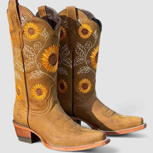 Daisy – Orthopedic Western Boots